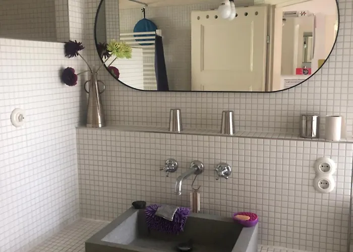 ホームステイ Mit Parkblick